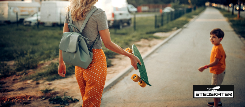 Can you skateboard on the sidewalk? (Rules & Regulations)