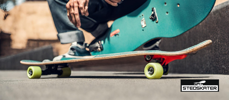 How to make your skateboard quieter? [Step by Step Guide]